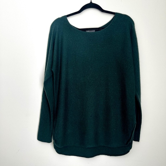 Elegant Green Cashmere Women's Sweater - Picture 3 of 9